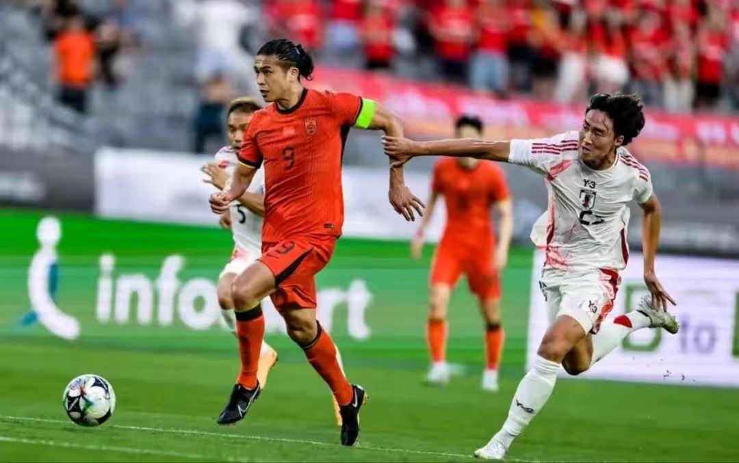 开云体育下载入口-张玉宁：今后中超要提升强度，希望新一届国足亚洲杯前磨合好