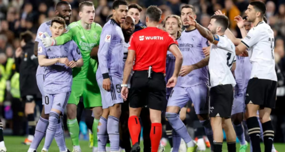 开云体育下载网页版-阿斯报：法院受理西甲上诉，命令西足协对皇马进行纪律处分