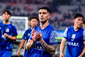 开云体育下载网址-跟队：安德烈-路易斯腰伤影响到右腿，因此过去6周仅打进一粒点球