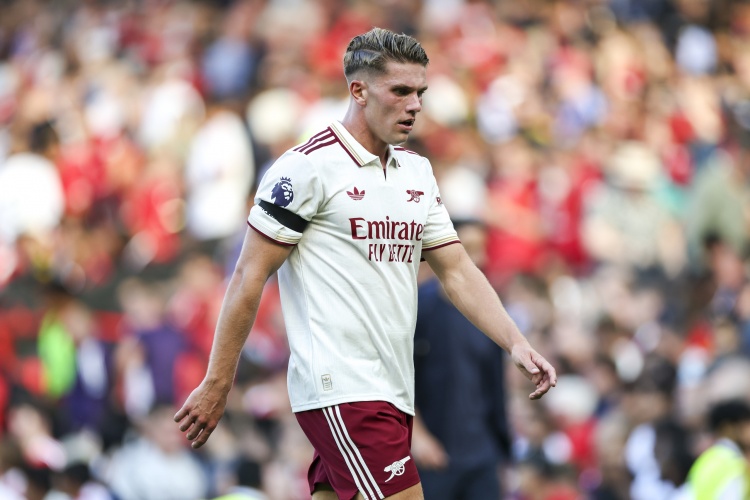 开云体育下载官网-邮报：约克雷斯因诽谤案需出庭作证，或无缘明年两轮英超赛事